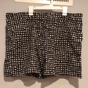 Loft linen blend shorts, size 14